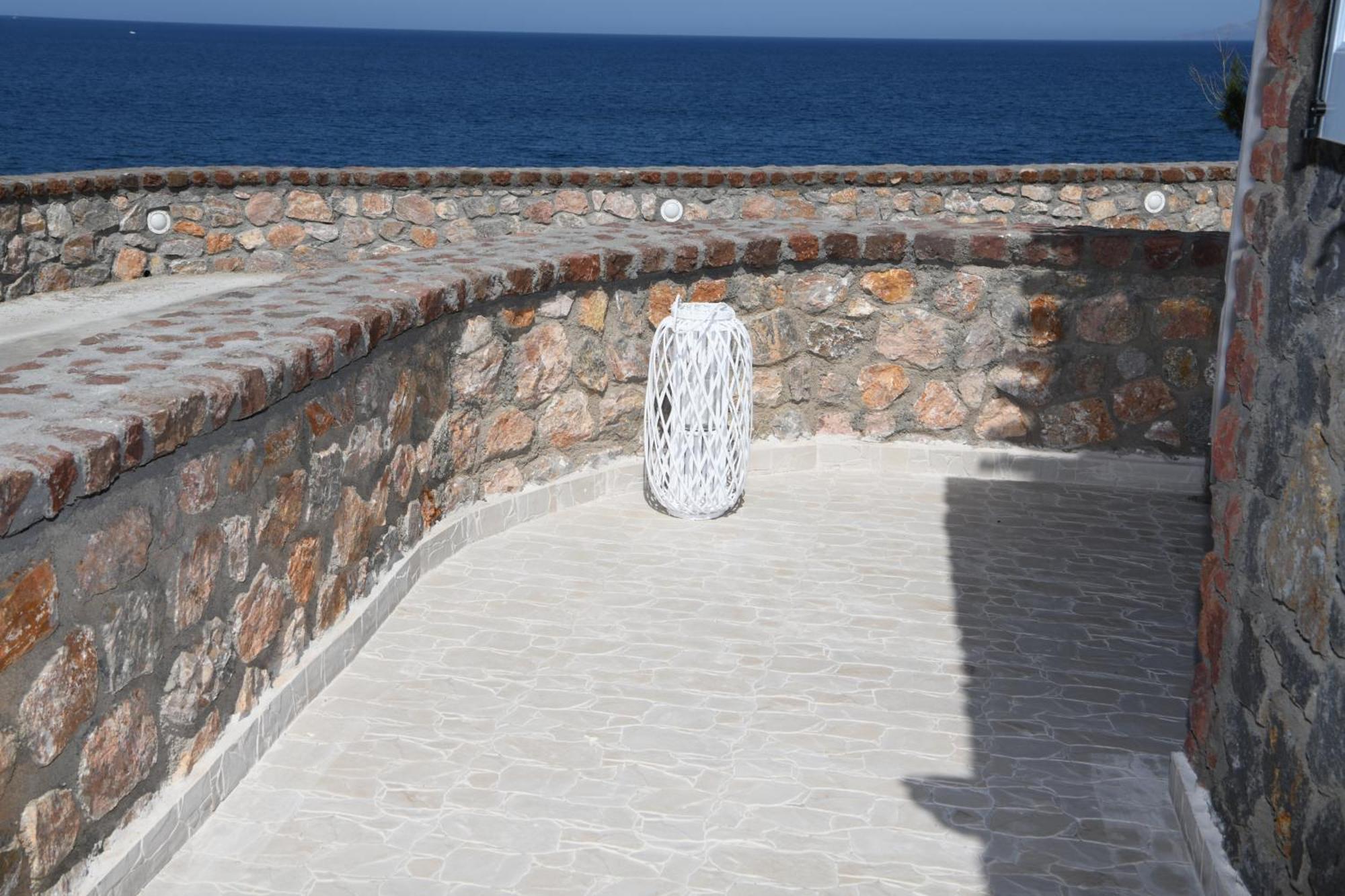 Starlight Luxury Seaside Villa & Suites Imerovigli  Luaran gambar