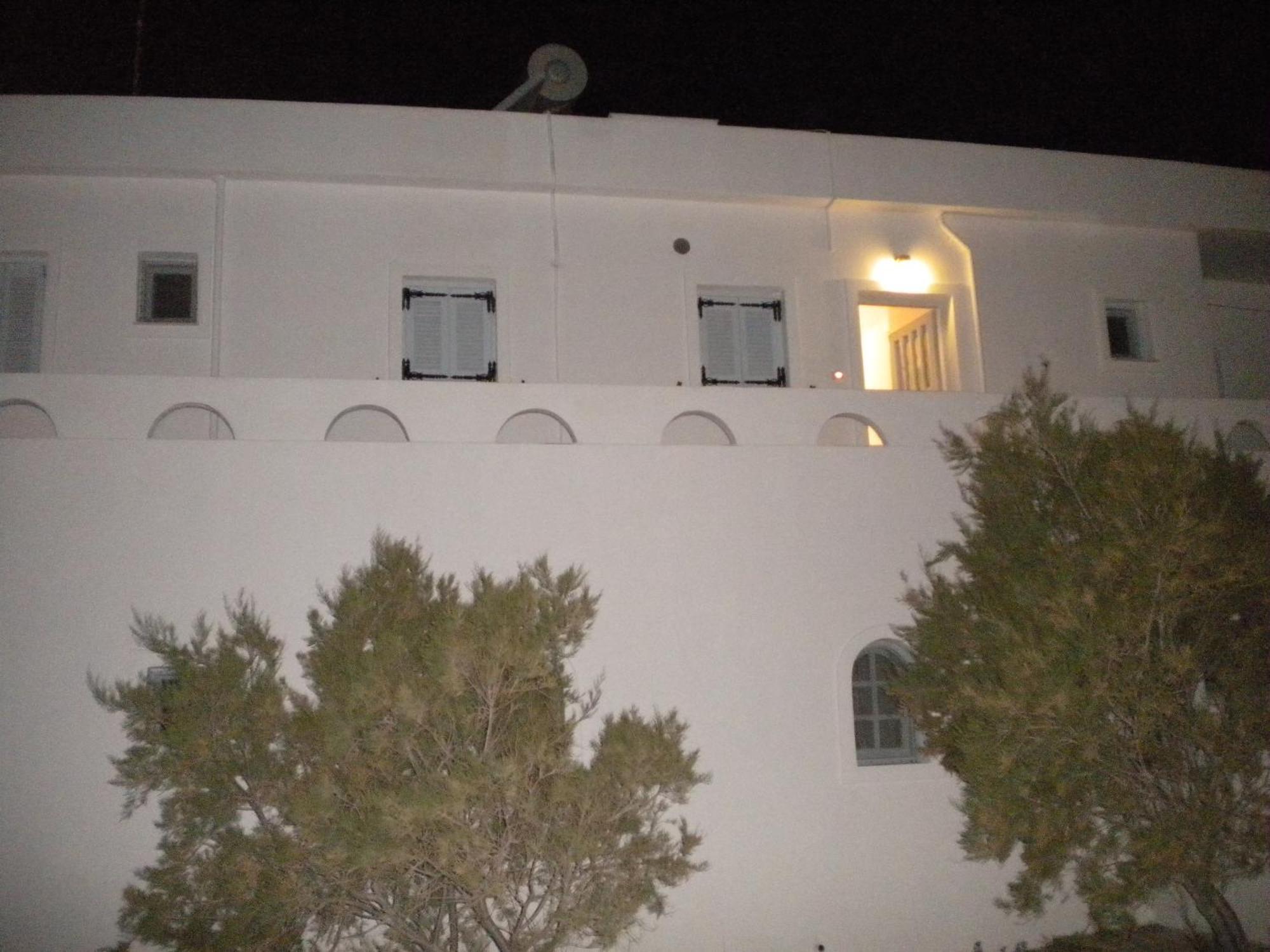 Starlight Luxury Seaside Villa & Suites Imerovigli  Luaran gambar